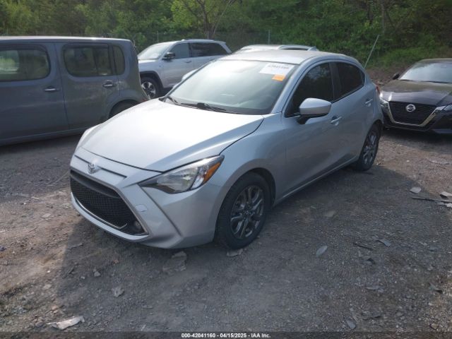 3MYDLBJV3LY709015 Toyota YARIS LE
