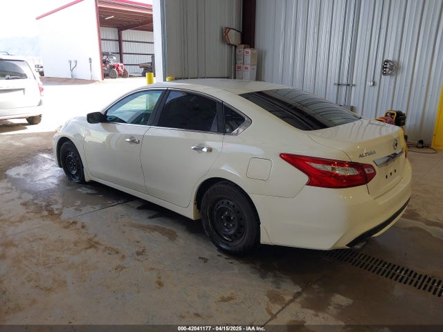 1N4AL3AP4GC114218 Nissan 2016