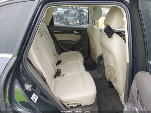WA1LFAFP8FA099671 Audi Q5 2.0t Premium