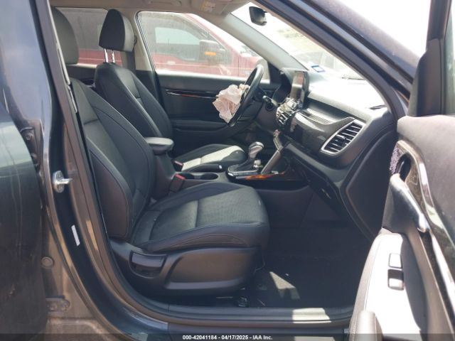KNDERCAAXN7334443 KIA SELTOS EX