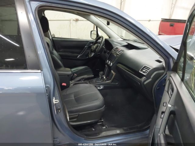 JF2SJAWC0JH532561 Subaru Forester 2.5i Touring