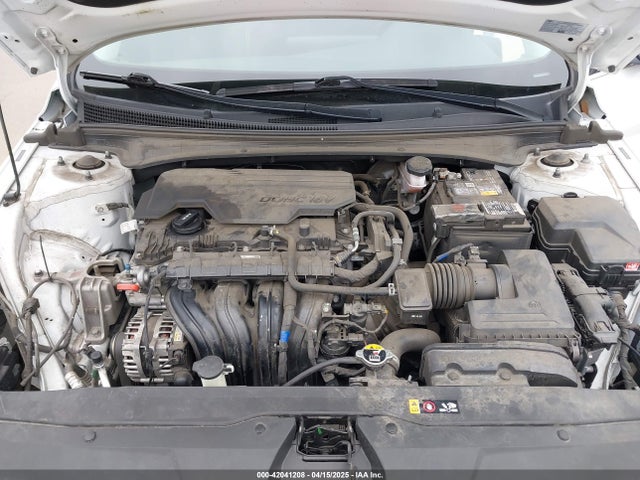 5NPLN4AG3NH074525 Hyundai ELANTRA SEL