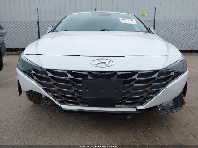 5NPLN4AG3NH074525 Hyundai ELANTRA SEL