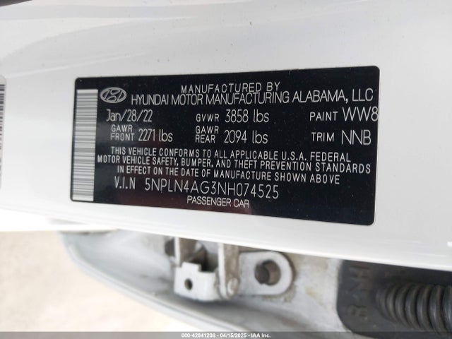 5NPLN4AG3NH074525 Hyundai ELANTRA SEL
