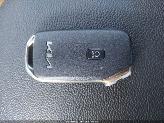 3KPF54AD2PE685043 KIA Forte Gt-line