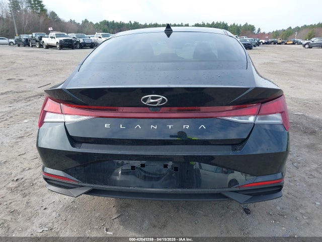 KMHLS4AG8NU340311 Hyundai ELANTRA SEL