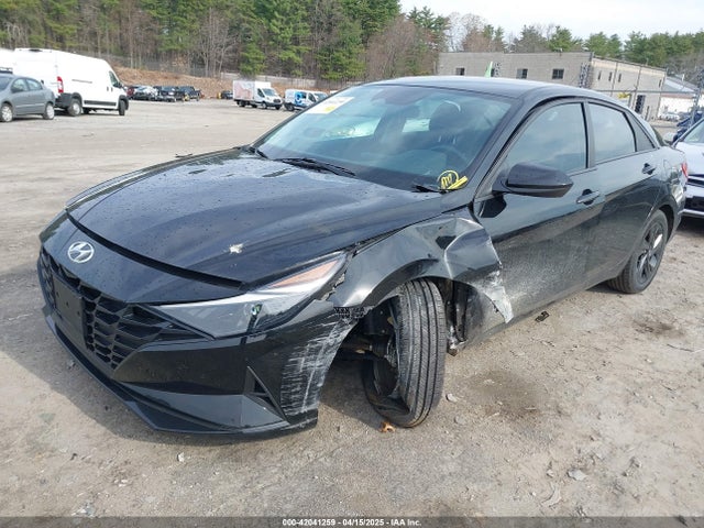 KMHLS4AG8NU340311 Hyundai ELANTRA SEL