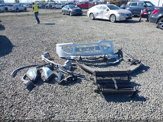 1FMCU0GX4GUB99394 Ford ESCAPE SE