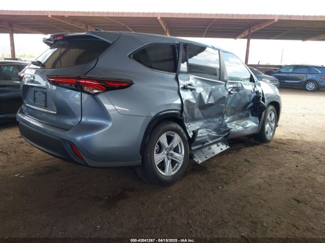 5TDKDRAH3RS051413 Toyota Highlander Le