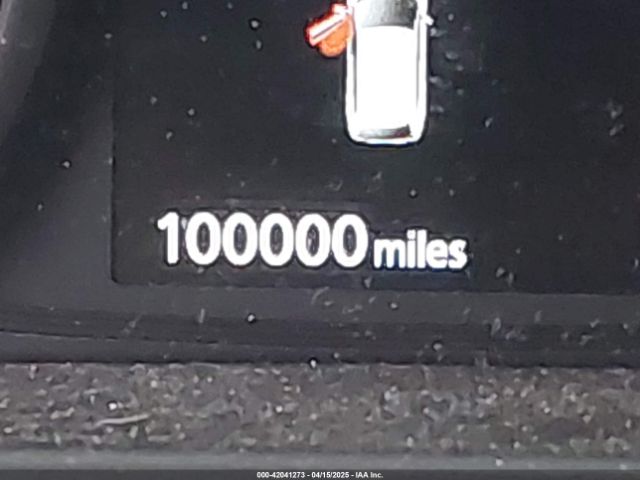JA4AZ3A37HZ011020 Mitsubishi Outlander Se