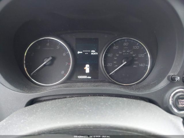 JA4AZ3A37HZ011020 Mitsubishi Outlander Se