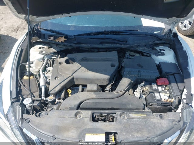 1N4AL3AP8HC288973 Nissan Altima 2.5 Sr