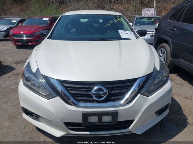1N4AL3AP8HC288973 Nissan Altima 2.5 Sr