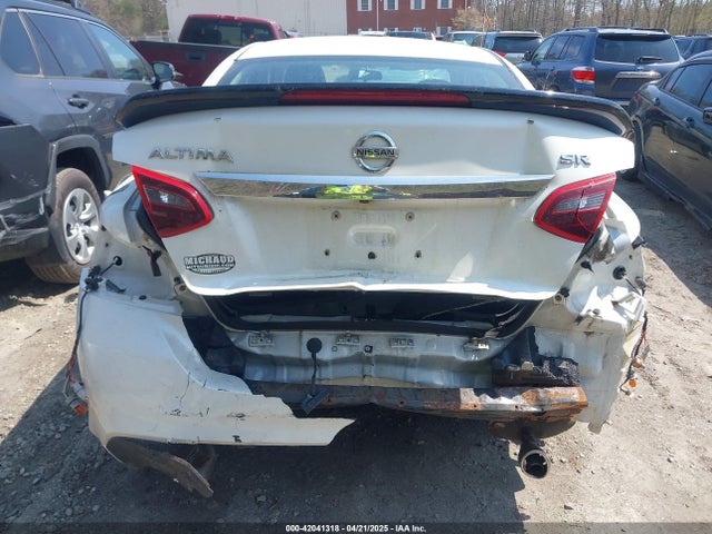 1N4AL3AP8HC288973 Nissan Altima 2.5 Sr