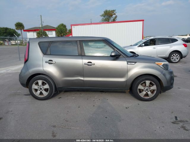 KNDJN2A22J7601923 KIA Soul