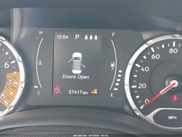 ZACNJABB3KPK90090 Jeep Renegade Latitude Fwd