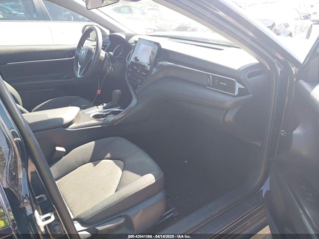 4T1C11AK0MU563298 Toyota CAMRY LE