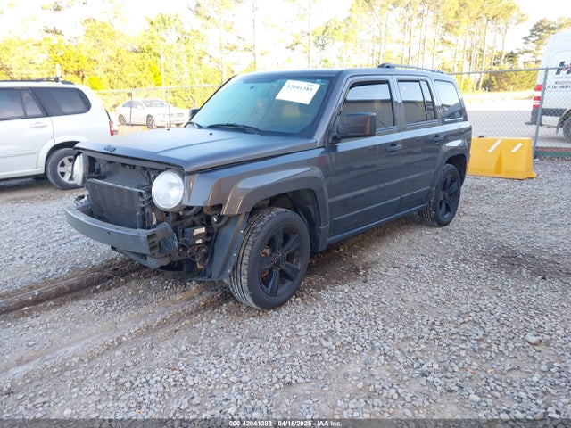 1C4NJPBA4FD192171 Jeep Patriot Altitude Edition