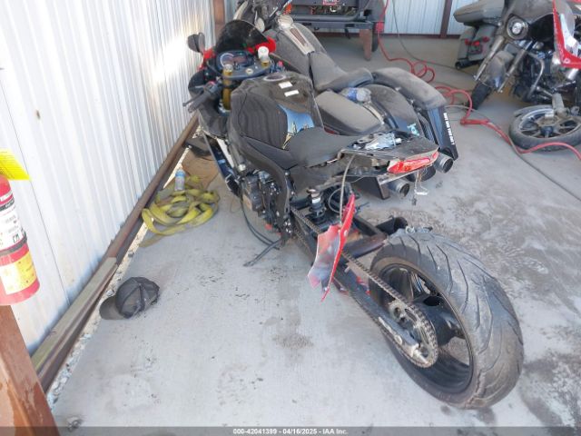 2017 SUZUKI GSX-R750 JS1GR7MA1H2101512 Photo 3