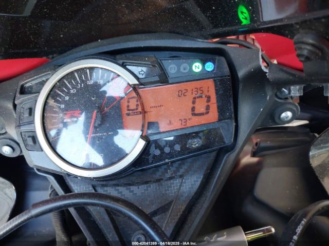 2017 SUZUKI GSX-R750 JS1GR7MA1H2101512 Photo 6