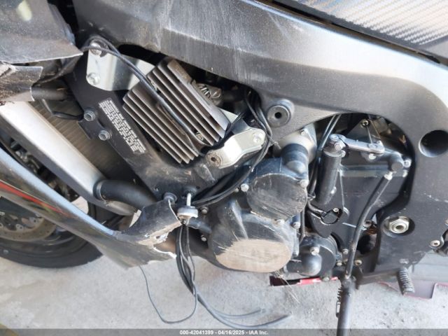 2017 SUZUKI GSX-R750 JS1GR7MA1H2101512 Photo 7