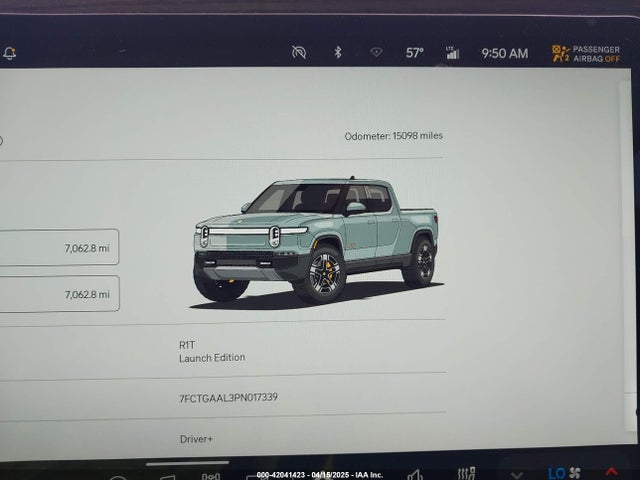 7FCTGAAL3PN017339 Rivian R1t Launch Edition