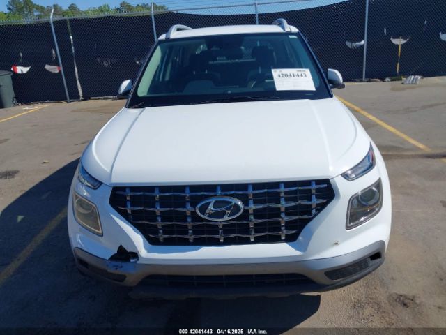 KMHRC8A33NU171505 Hyundai Venue Sel