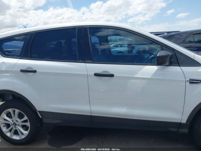 1FMCU0F76KUC27951 Ford ESCAPE S