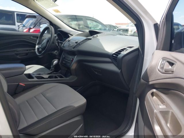 1FMCU0F76KUC27951 Ford ESCAPE S