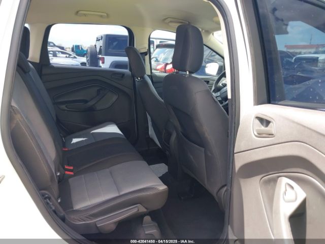 1FMCU0F76KUC27951 Ford ESCAPE S