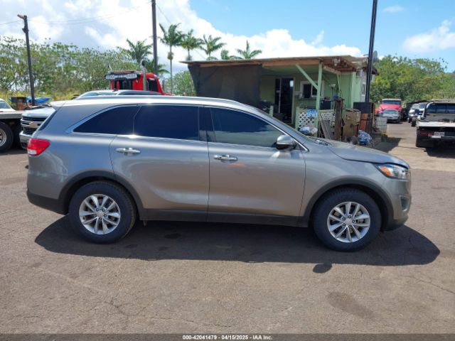 5XYPG4A3XHG279909 KIA Sorento 2.4l Lx