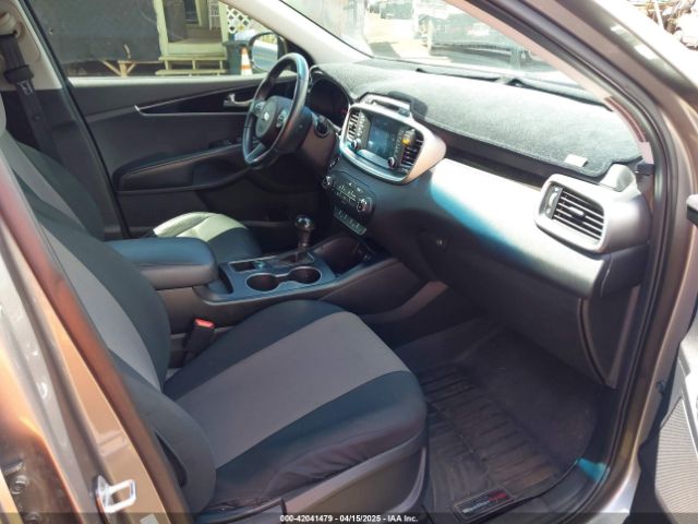 5XYPG4A3XHG279909 KIA Sorento 2.4l Lx