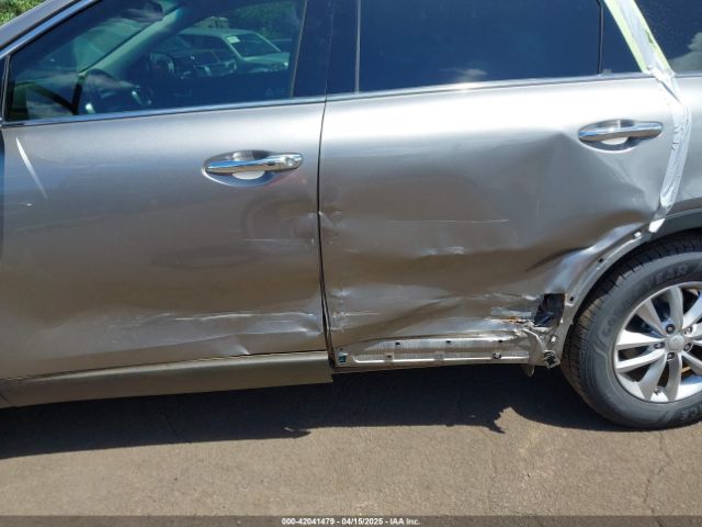 5XYPG4A3XHG279909 KIA Sorento 2.4l Lx