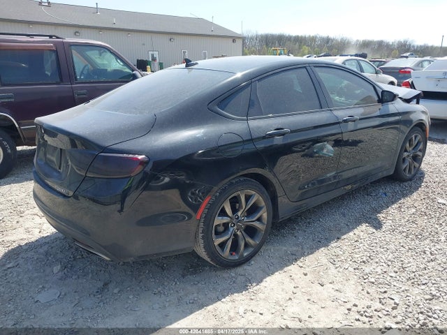 1C3CCCBG6FN516704 Chrysler 200 S