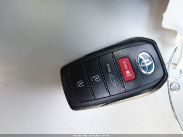 JTEAAAAH8MJ008435 Toyota Venza Limited