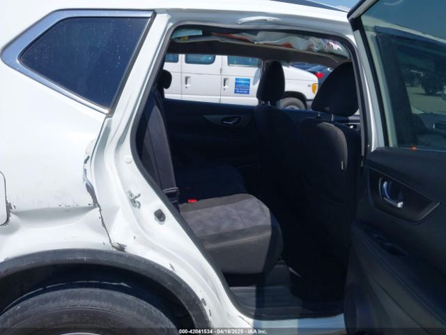 KNMAT2MV5GP721526 Nissan ROGUE SV