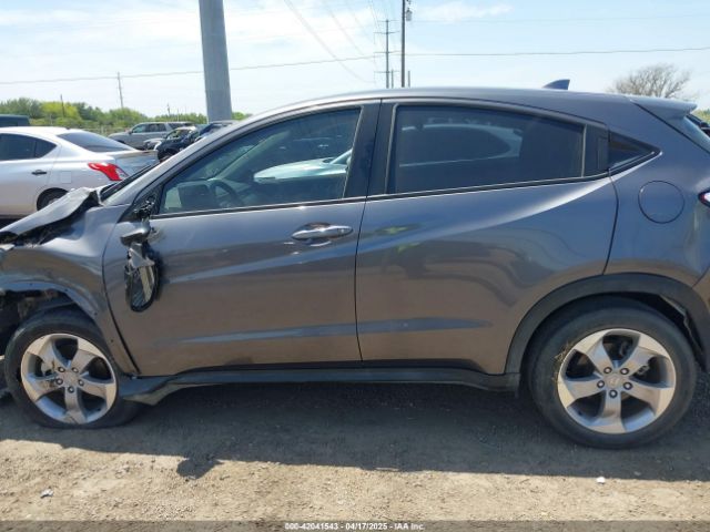 3CZRU5H39NM724775 Honda Hr-v 2wd Lx