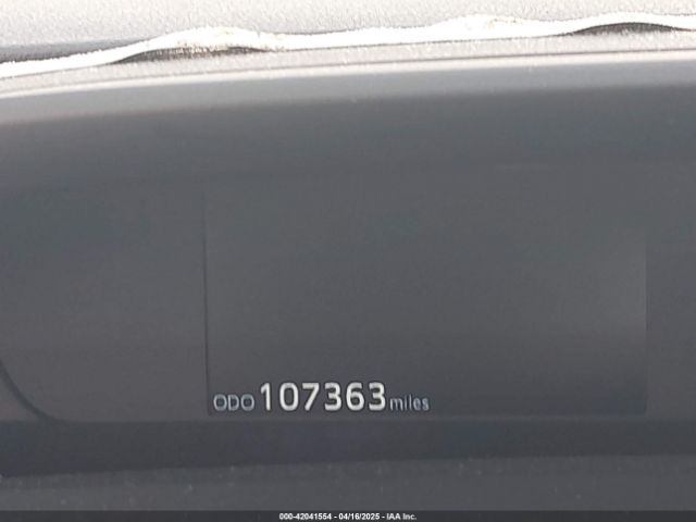 JTDKARFU8K3069783 Toyota Prius Le