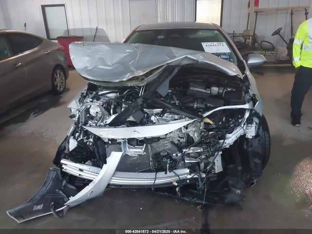 5YFB4MDE5SP253480 Toyota COROLLA LE