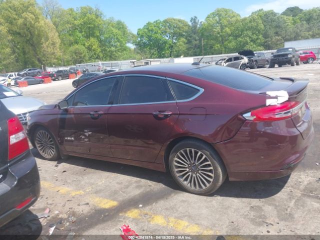 3FA6P0RU8HR321040 Ford Fusion Hybrid Titanium