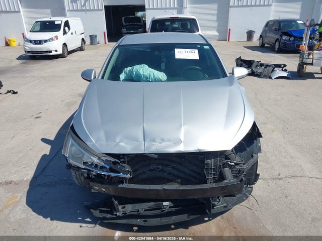 5NPD84LF1KH430188 Hyundai ELANTRA SEL