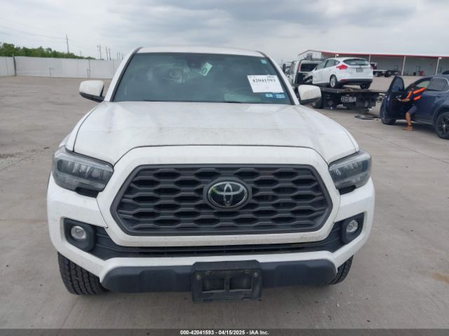 3TMCZ5AN7NM493268 Toyota Tacoma Trd Off Road