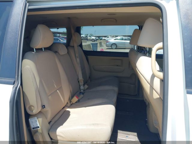 KNDMB5C1XG6132512 KIA SEDONA LX