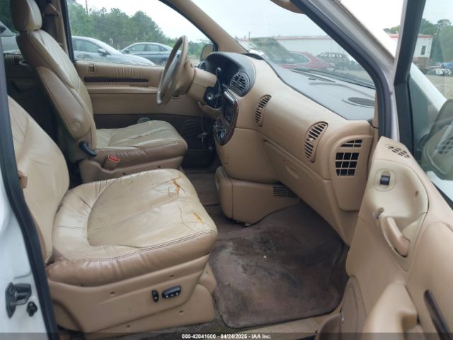 1998 CHRYSLER TOWN & COUNTRY 1C4GP64L9WB664179 Photo 4