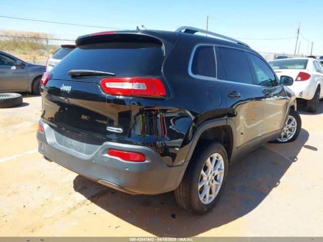 2017 JEEP CHEROKEE 1C4PJLCB4HW586821 Photo 3