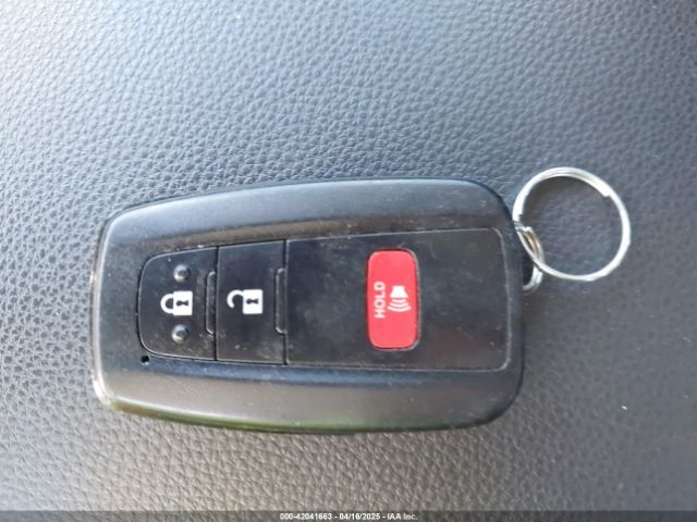 JTMRWRFV9LD059221 Toyota Rav4 Hybrid Xle