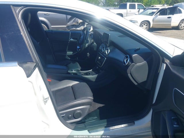 Aukcja sprzedaży 2016 Mercedes-benz Cla 250, vin: WDDSJ4EB3GN325073, numer aukcji: 42041676