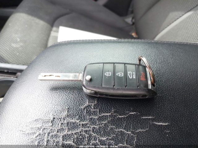 5XXGT4L31LG415303 KIA Optima Lx