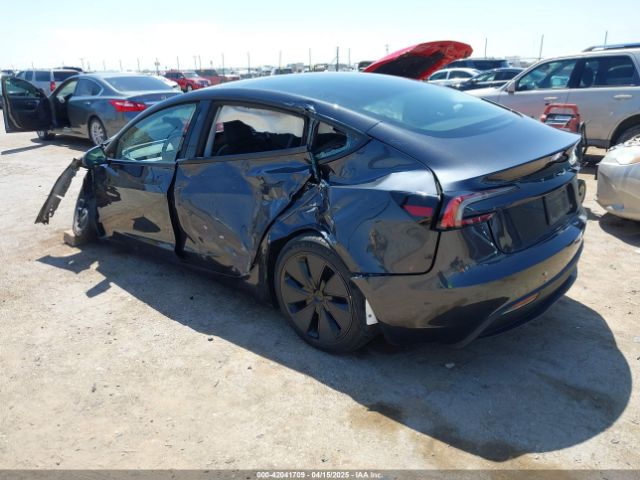 2025 TESLA MODEL 3 5YJ3E1EA6SF939292 Photo 2