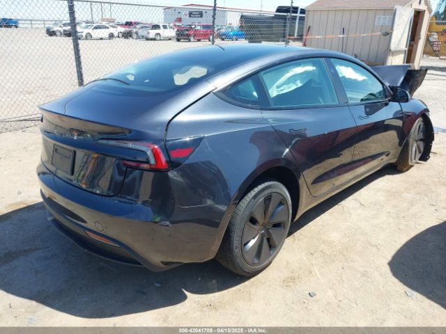 2025 TESLA MODEL 3 5YJ3E1EA6SF939292 Photo 3